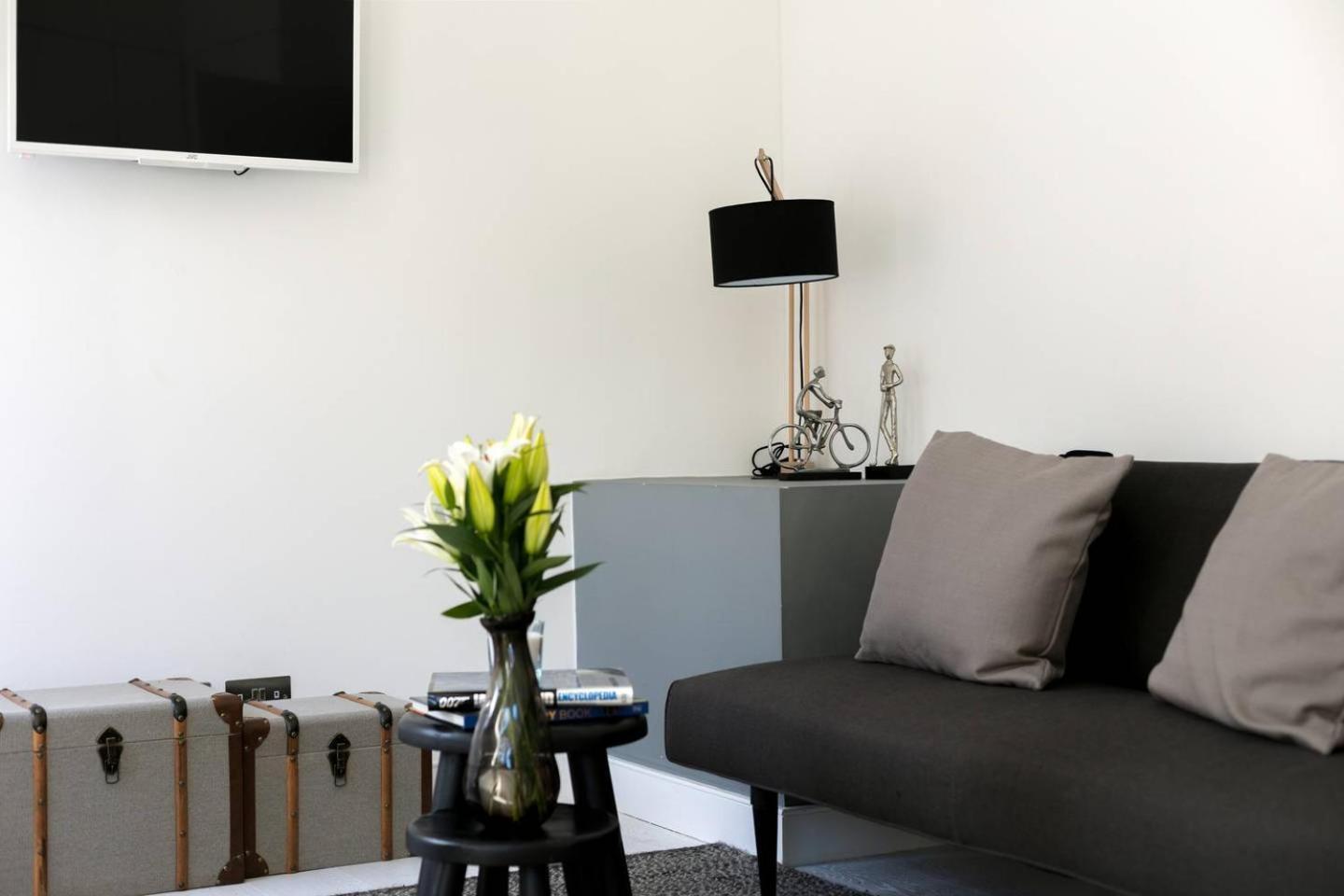 Guestready - West Kensington Home W/Balcony London Ngoại thất bức ảnh